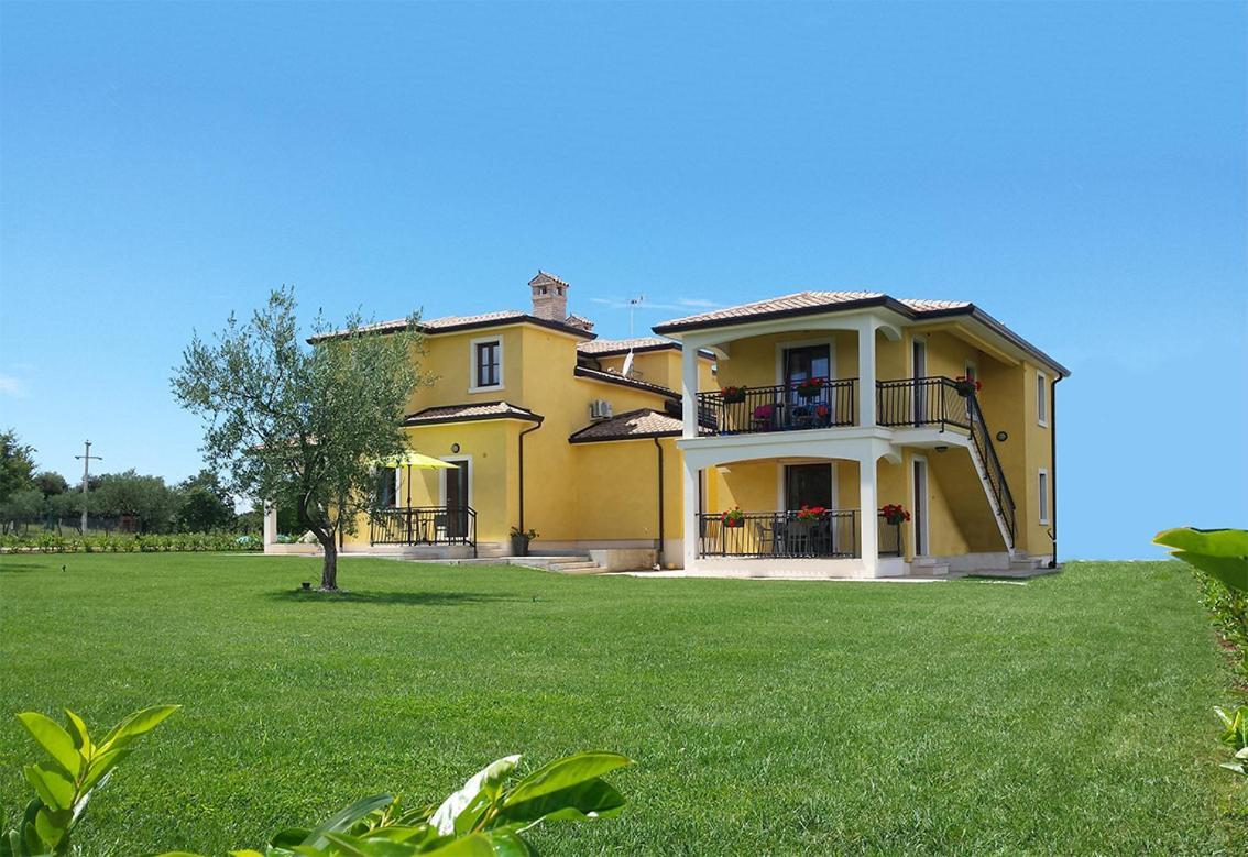 Teo Apartments Funtana Exterior photo